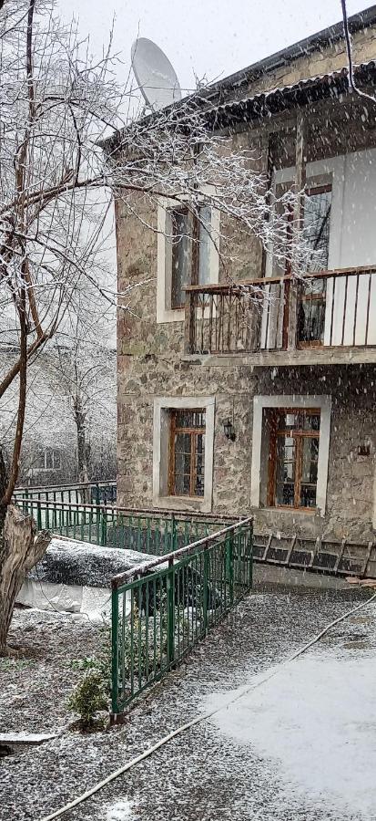 Alex B&B Kapan Εξωτερικό φωτογραφία